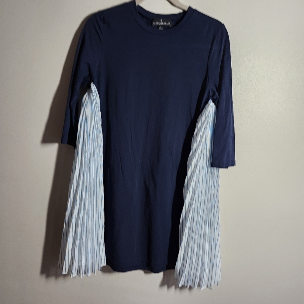 Pomander Place By Tuckernuck Gorgeous Navy Dress With Side Inserts